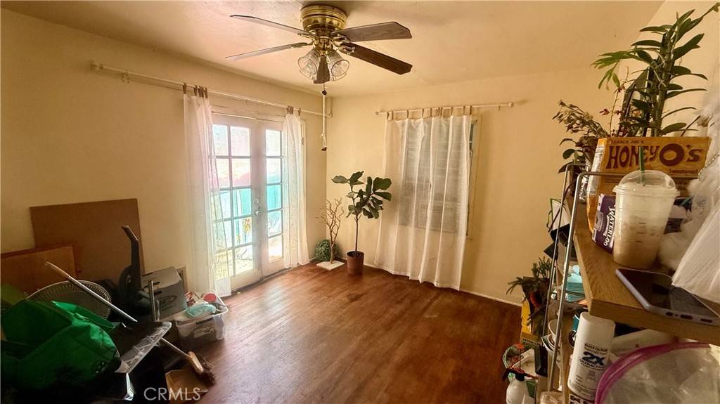 Long Beach, CA 90807,1518 E Luray ST