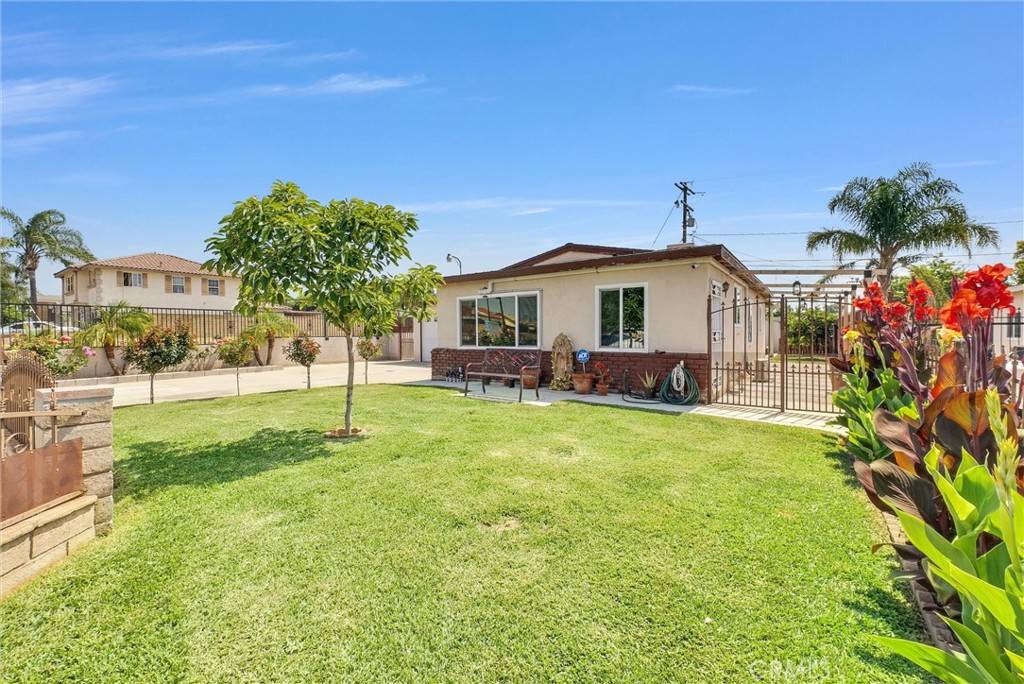 Rialto, CA 92376,155 N Acacia AVE