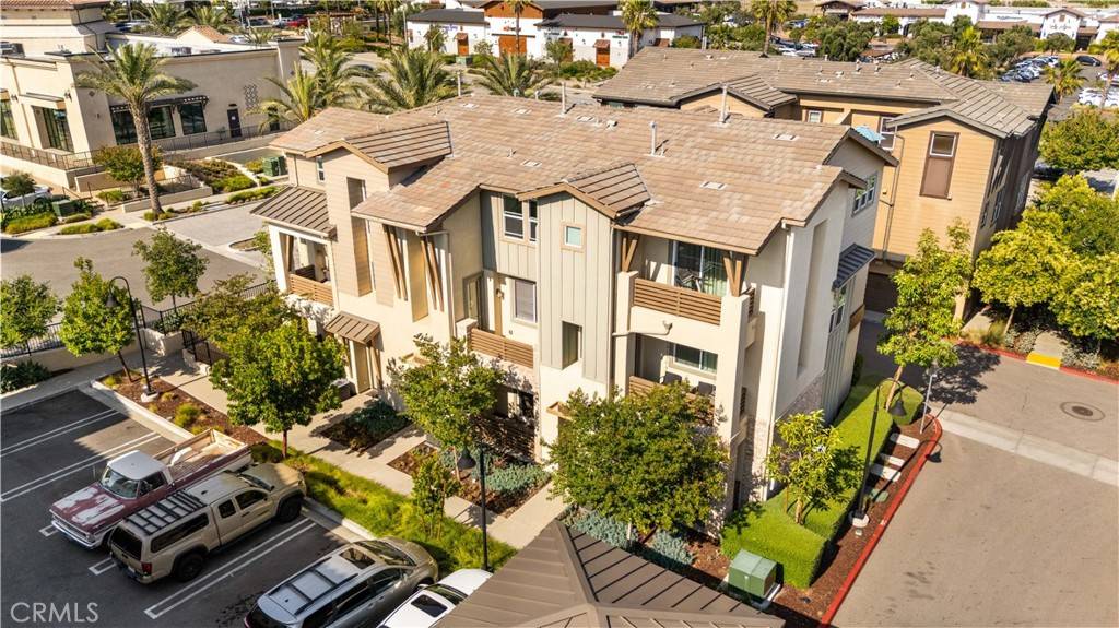 Rancho Cucamonga, CA 91739,7356 Luminaire PL