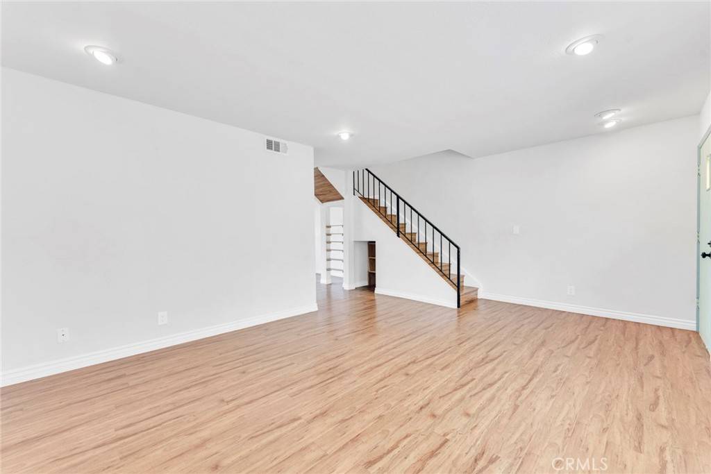 Diamond Bar, CA 91765,23509 Twin Spring LN