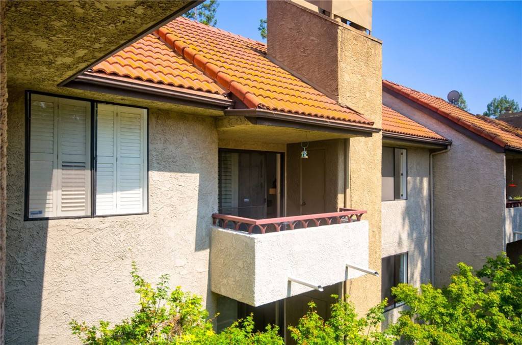 Los Angeles, CA 90042,4280 Via Arbolada #338