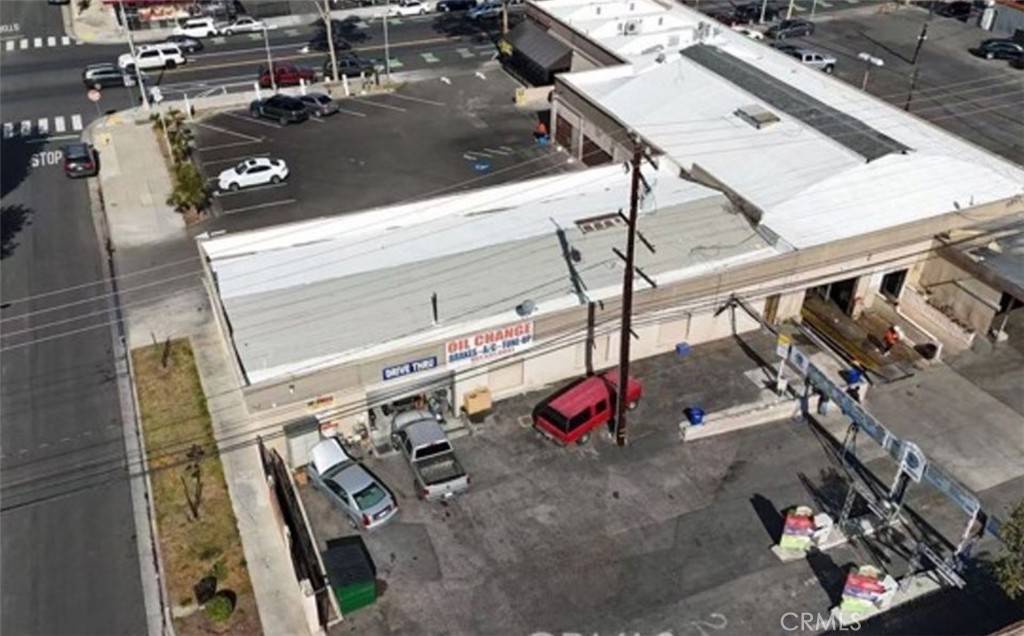 Corona, CA 92882,416 W 6th ST