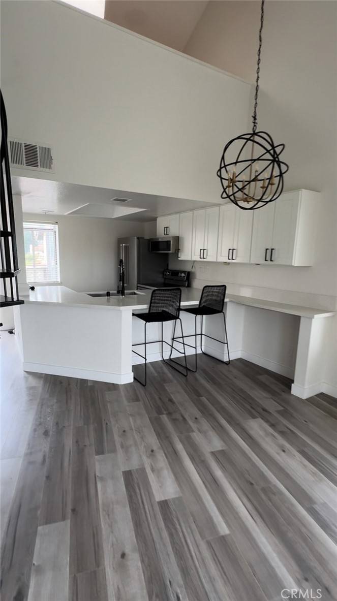Pomona, CA 91766,3457 Legato CT