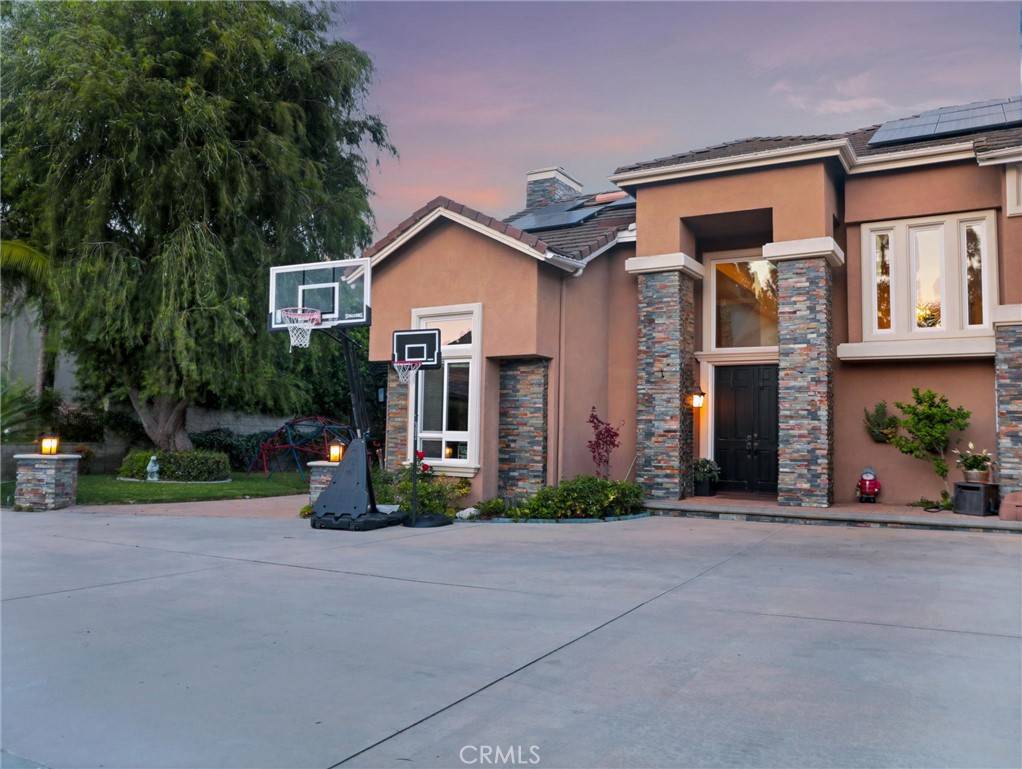 Yorba Linda, CA 92887,27020 Daisy CIR
