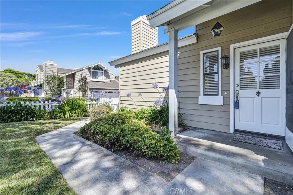Irvine, CA 92606,17 Gladstone