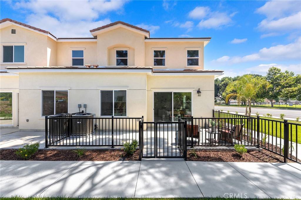 Pomona, CA 91766,1204 S San Antonio AVE