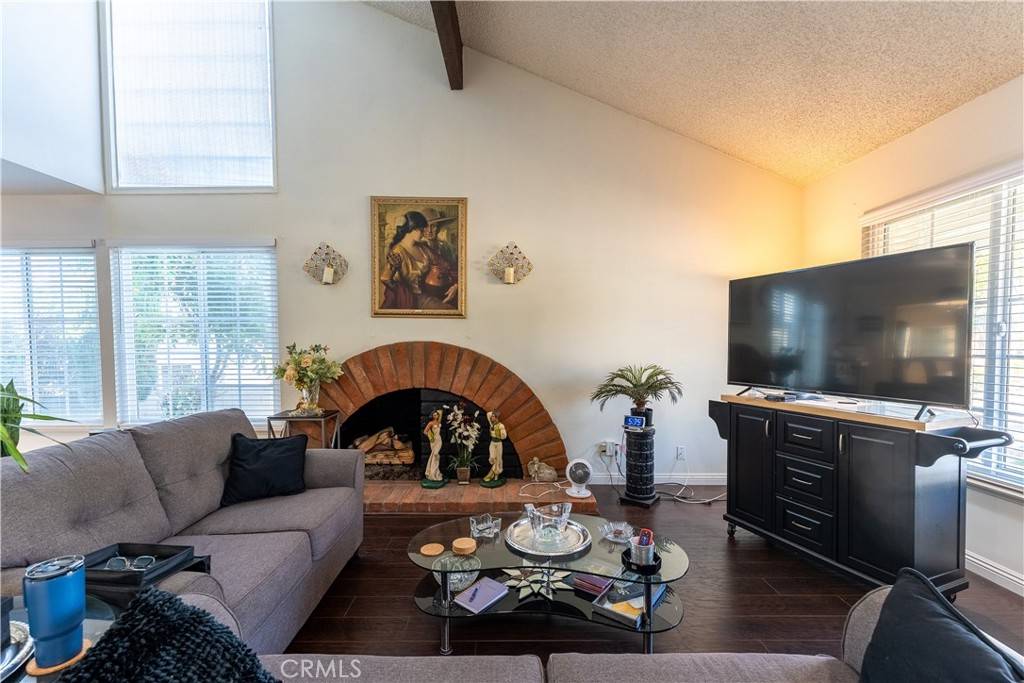 Hacienda Heights, CA 91745,16495 Canelones DR