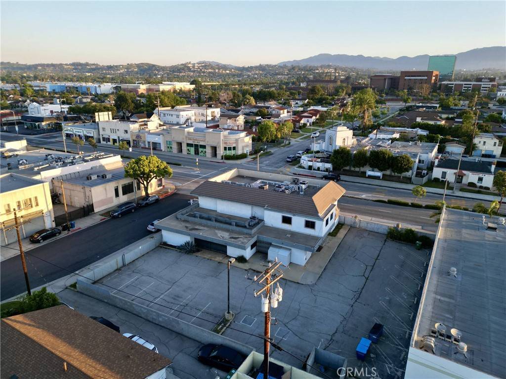 Alhambra, CA 91801,2350 W Valley