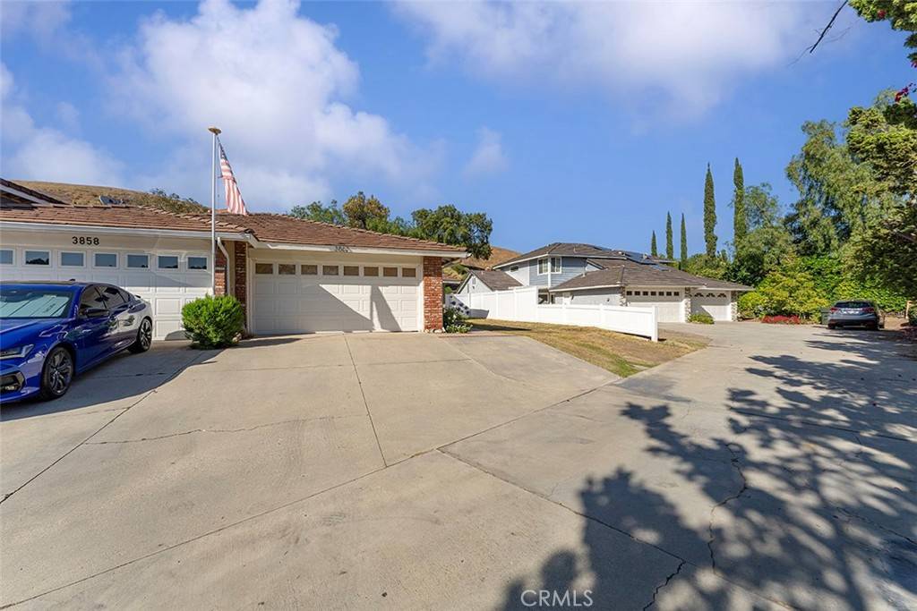Yorba Linda, CA 92886,3862 Ravenswood DR