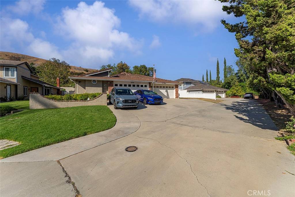 Yorba Linda, CA 92886,3862 Ravenswood DR