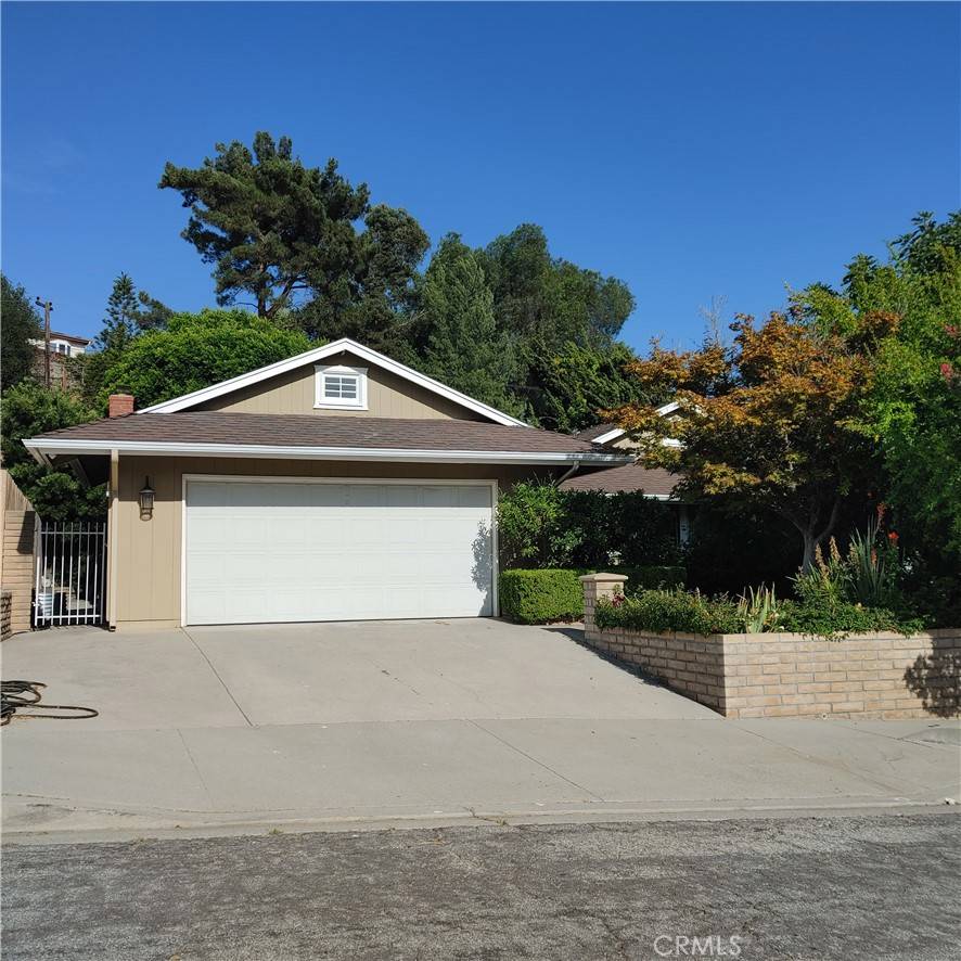 Hacienda Heights, CA 91745,2552 Fontezuela DR