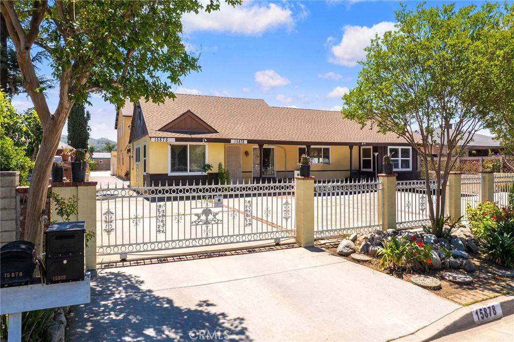 La Puente, CA 91744,15874 Meadowside ST