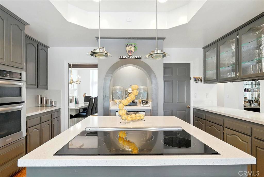Porter Ranch, CA 91326,18200 Sandringham CT