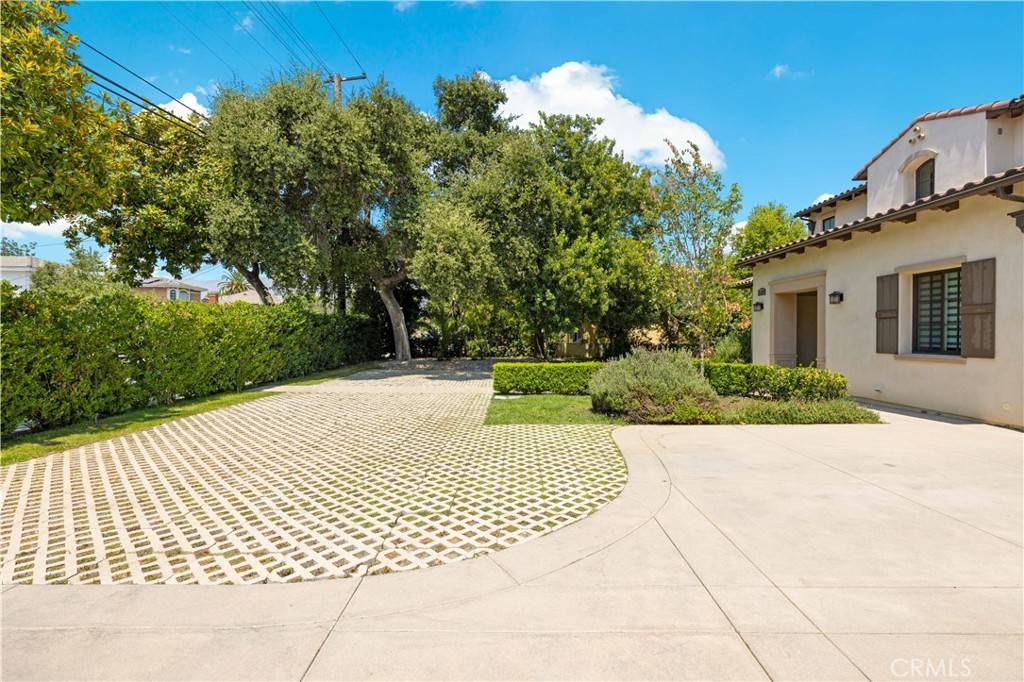 Arcadia, CA 91006,1624 S 6th AVE