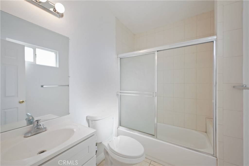 Rosemead, CA 91770,2559 Walnut Grove AVE