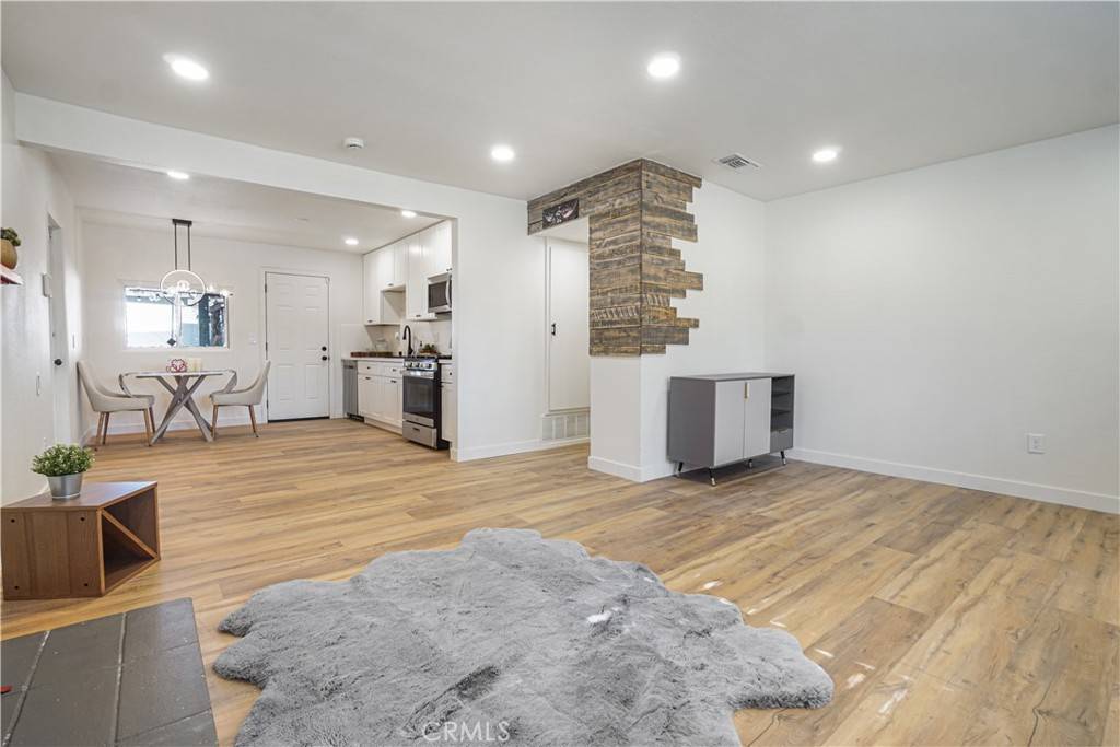 Rancho Cucamonga, CA 91739,8283 Cornwall AVE