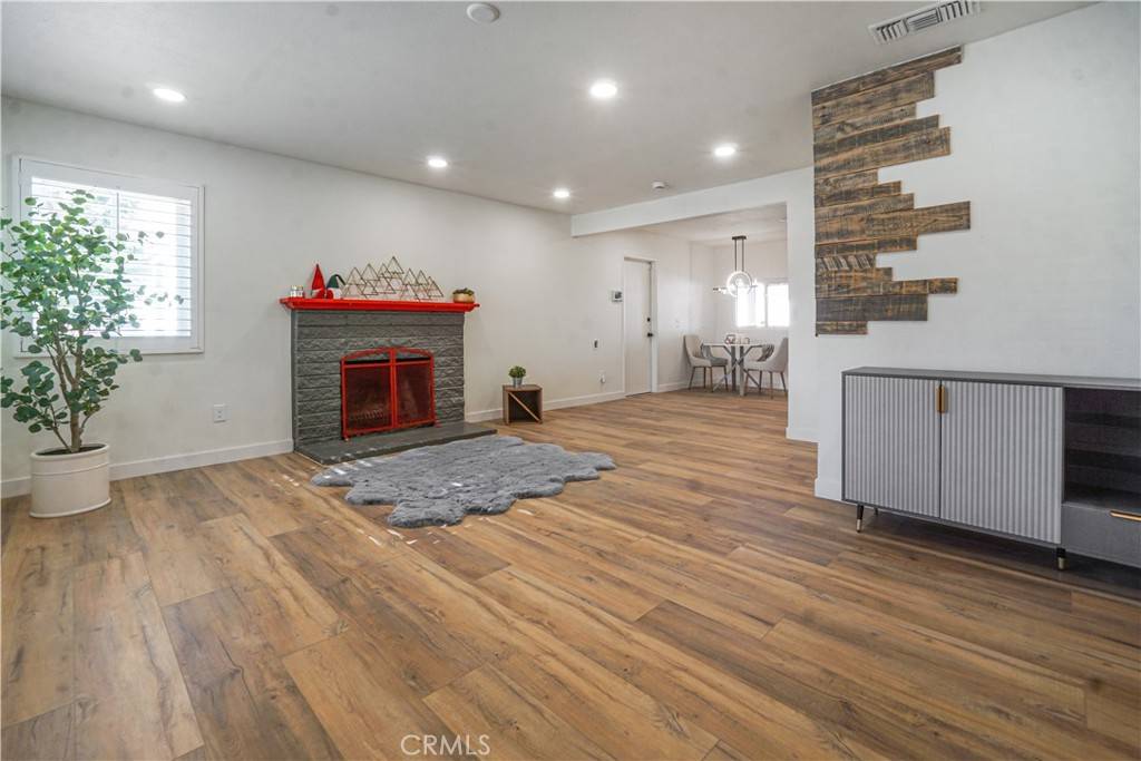 Rancho Cucamonga, CA 91739,8283 Cornwall AVE
