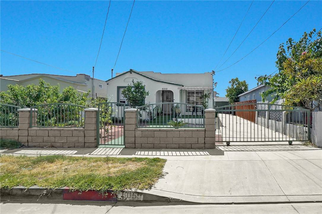 Huntington Park, CA 90255,6059 Riverside AVE
