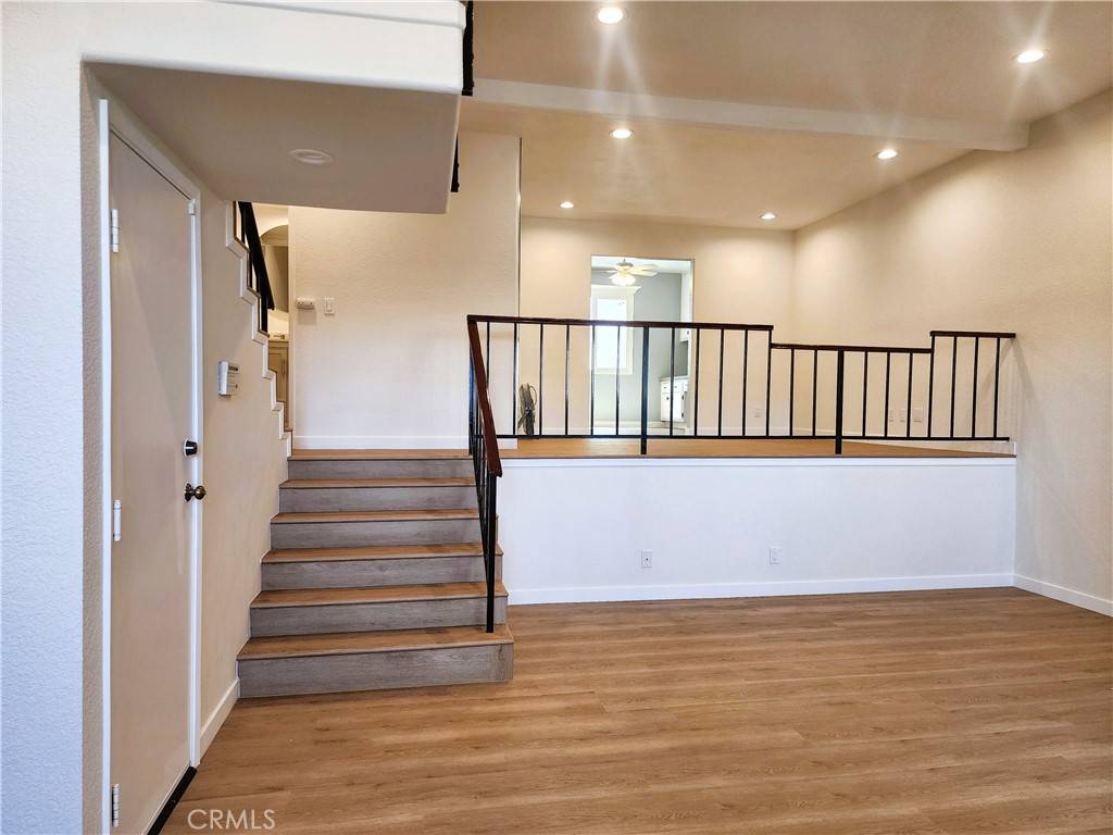 Chatsworth, CA 91311,10201 Mason AVE #34