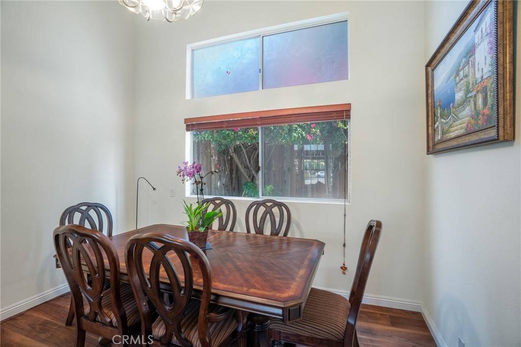 Monrovia, CA 91016,430 W Walnut AVE W