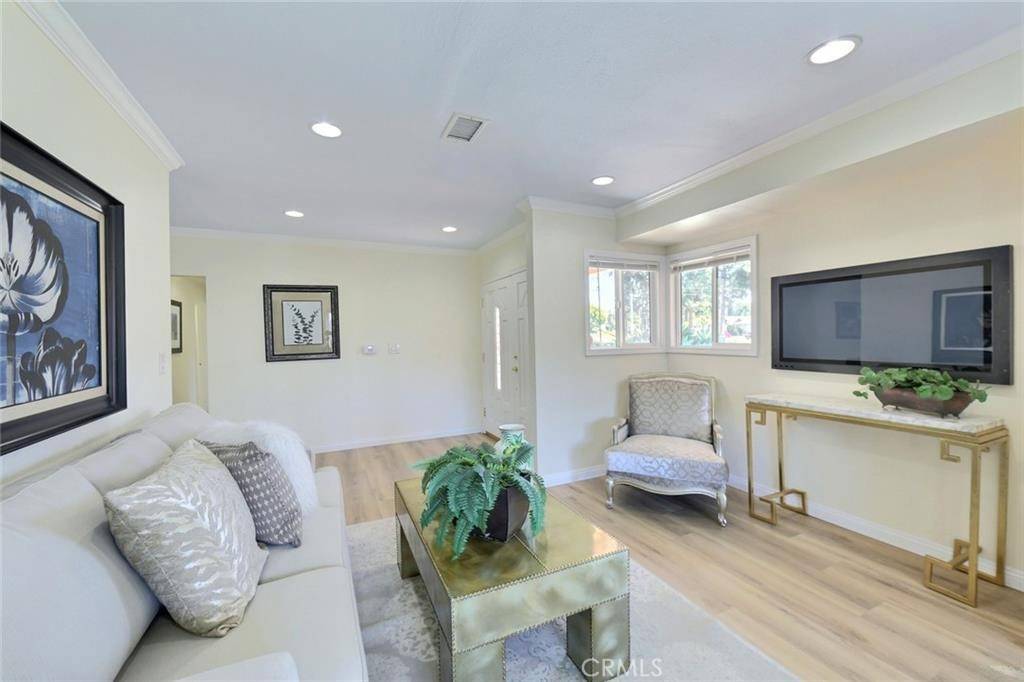 Diamond Bar, CA 91765,23603 Palomino DR