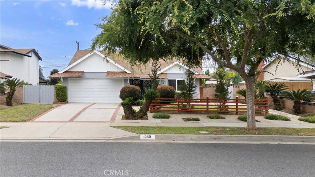 San Dimas, CA 91773,239 N Basilio AVE