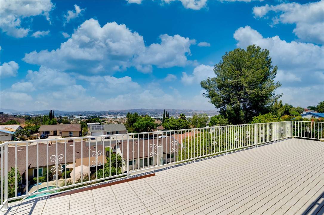 Diamond Bar, CA 91765,1923 White Star DR