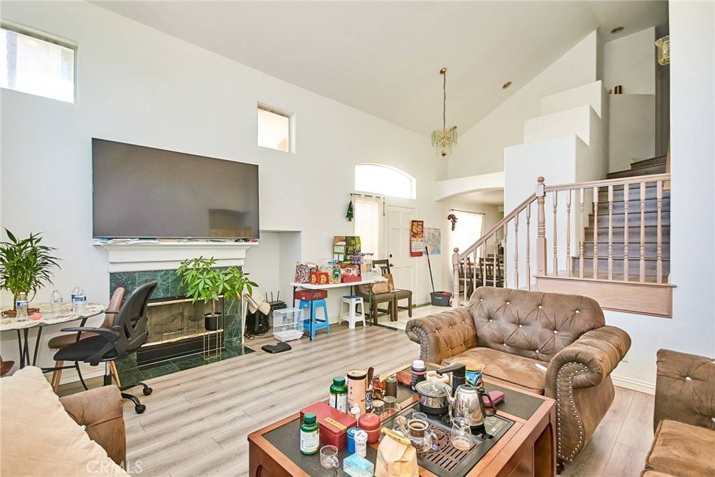 El Monte, CA 91732,3618 Durfee AVE