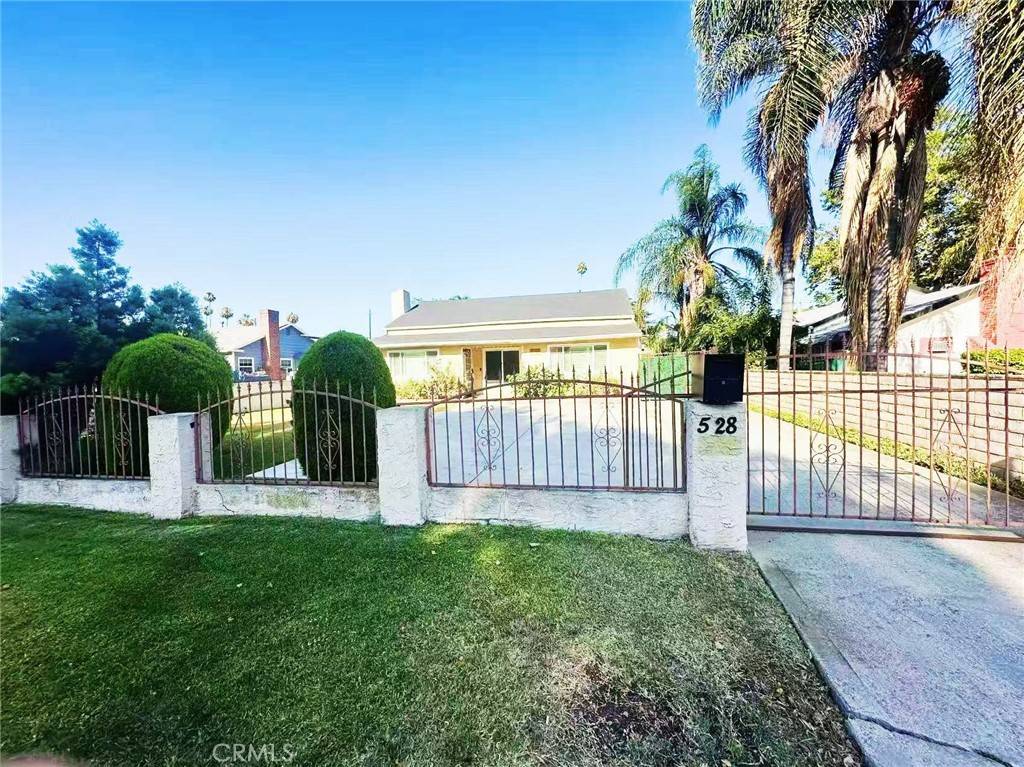 West Covina, CA 91790,528 S Avington AVE