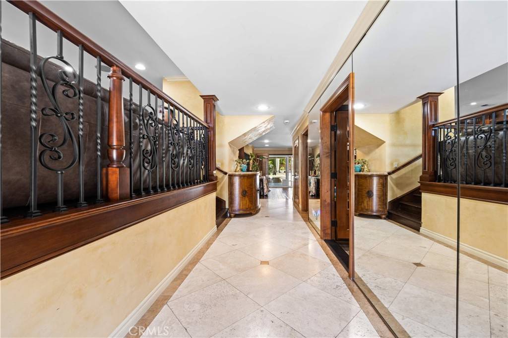 Anaheim Hills, CA 92807,5901 E Firenze