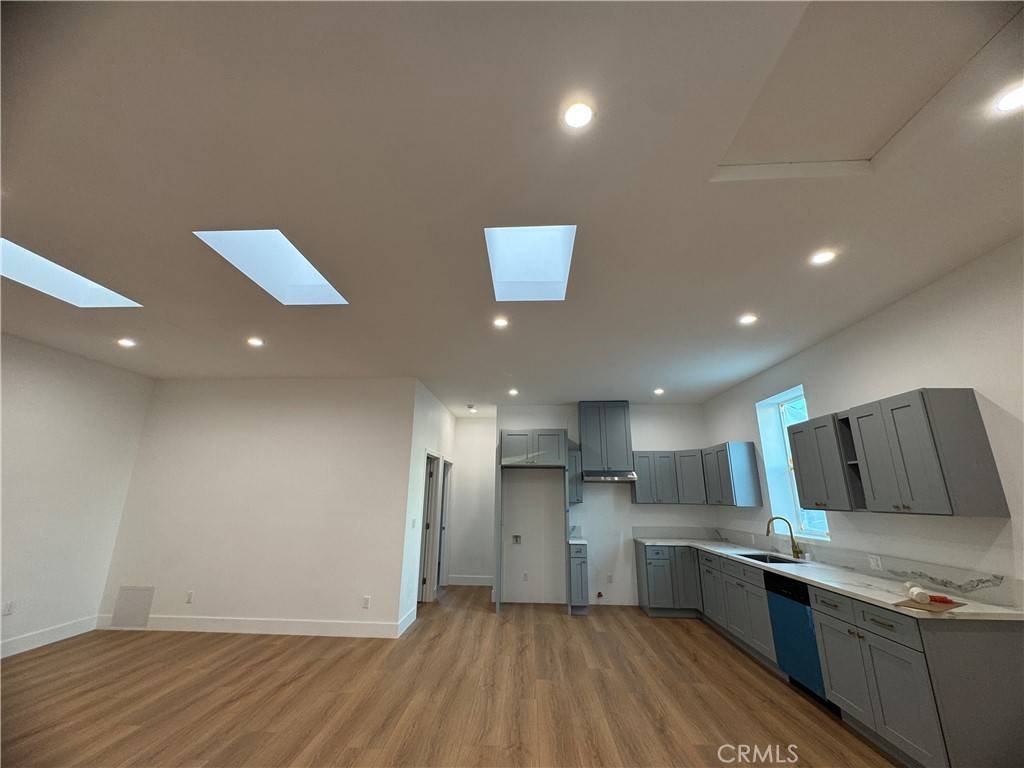 Rosemead, CA 91770,8877 Mission DR