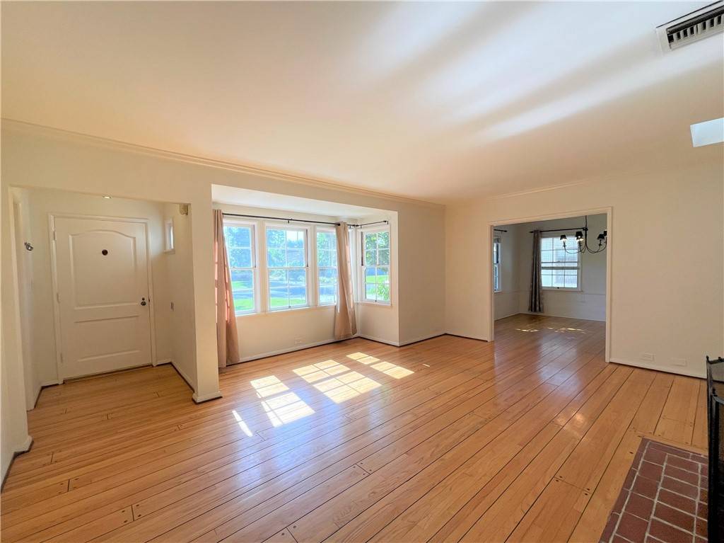 San Marino, CA 91108,1865 Sharon PL