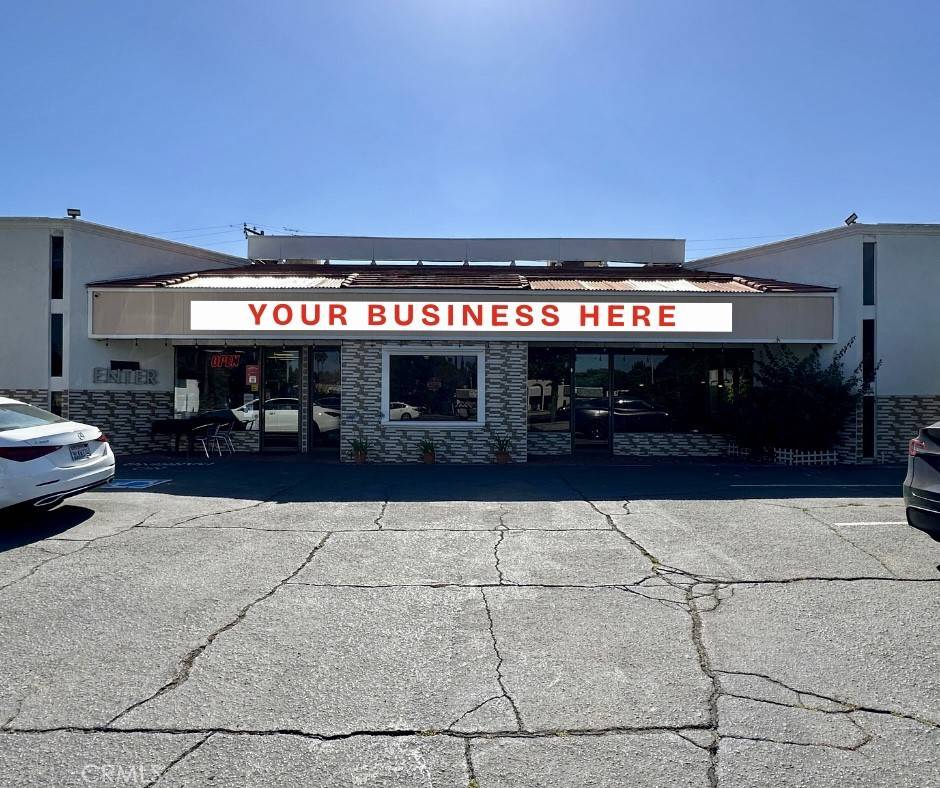 Upland, CA 91786,733 N Mountain AVE