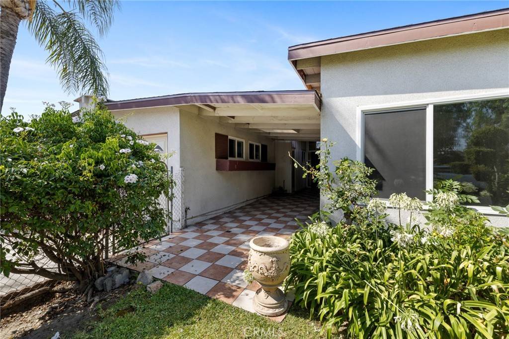 La Puente, CA 91746,13722 Hartsville ST
