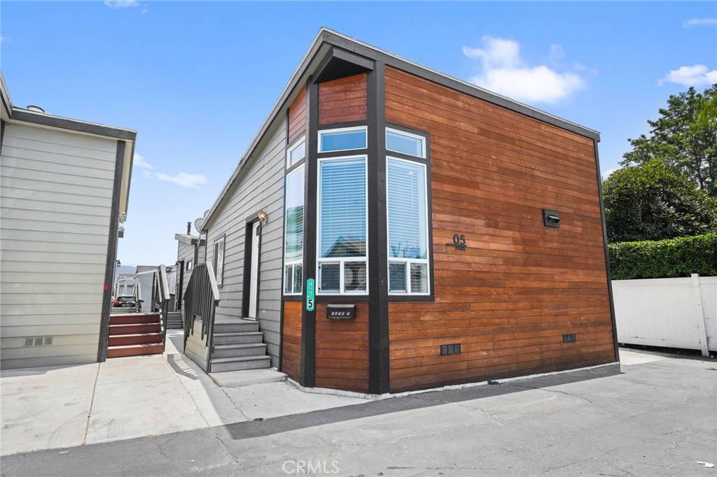 North Hollywood, CA 91605,8250 Lankershim BLVD #36