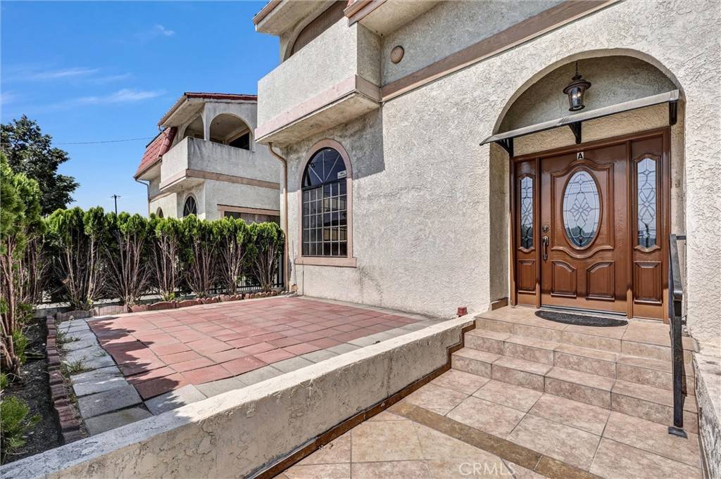 Montebello, CA 90640,215 N Maple AVE #A