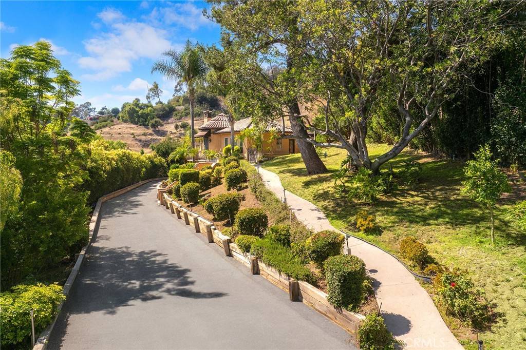 La Habra Heights, CA 90631,2135 Ardsheal DR