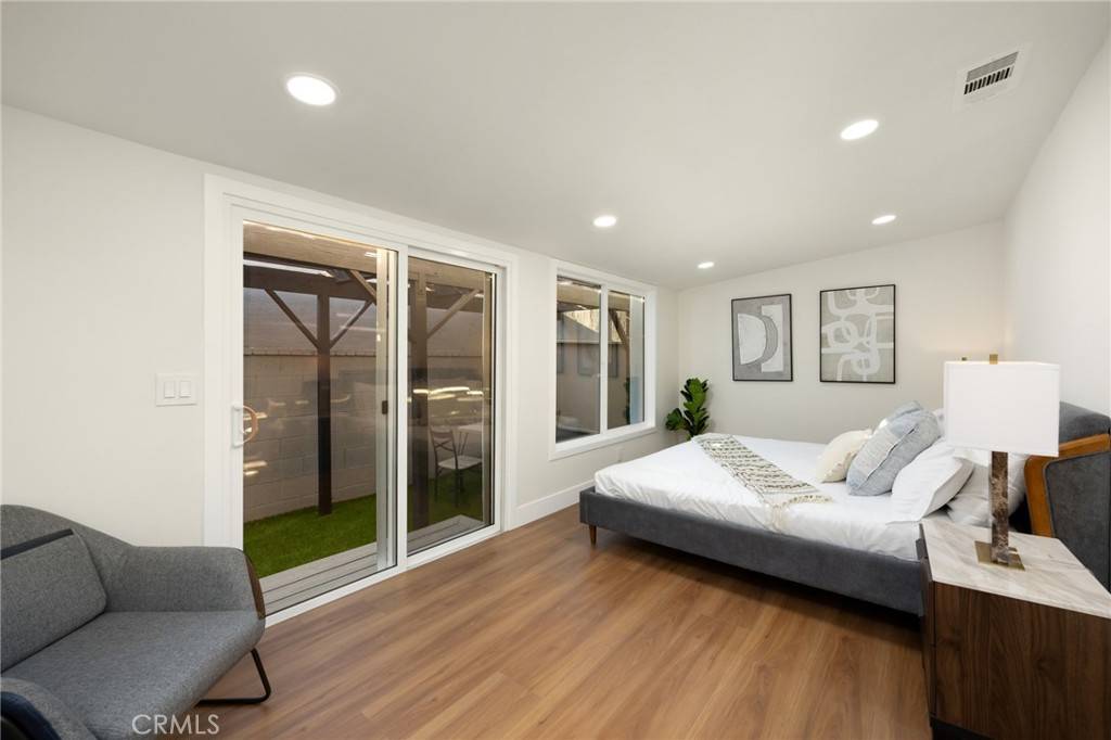 Placentia, CA 92870,513 N Bradford AVE