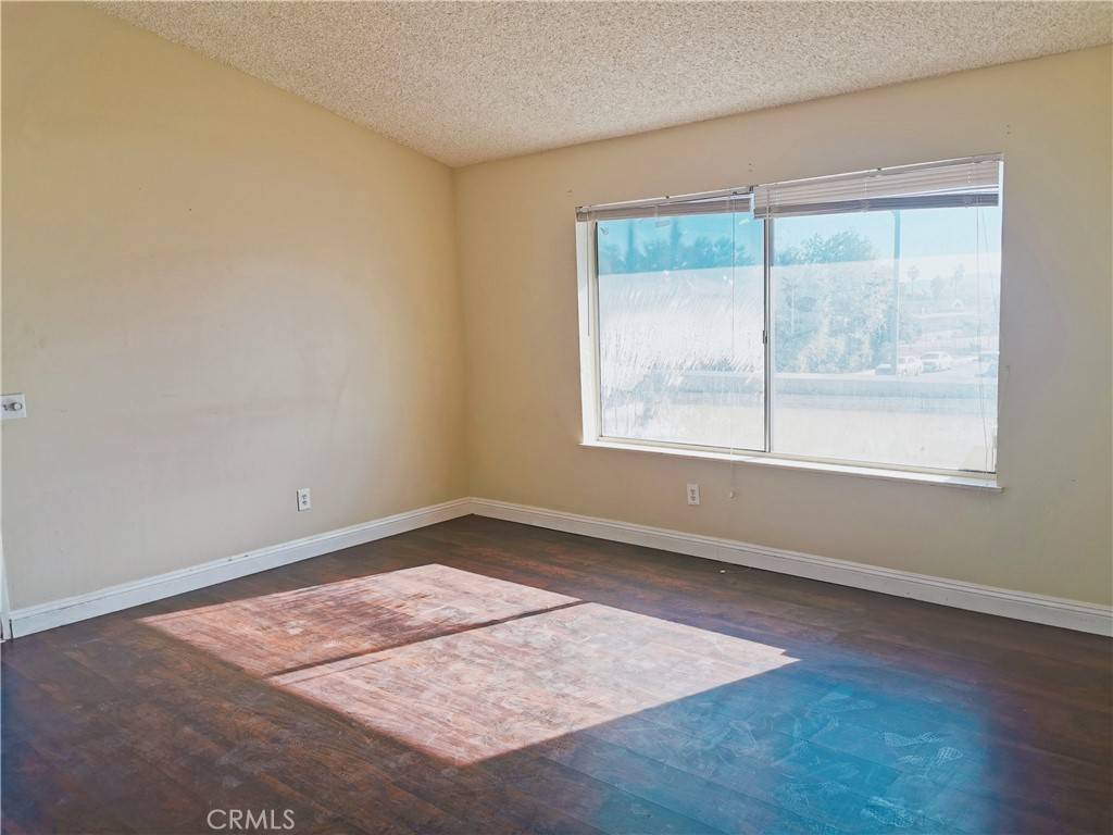 San Bernardino, CA 92404,2350 Osbun RD #42