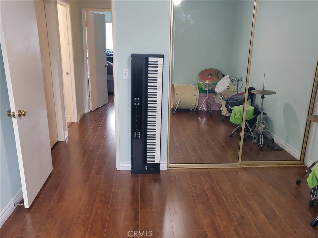 Downey, CA 90240,8901 Serapis AVE #26