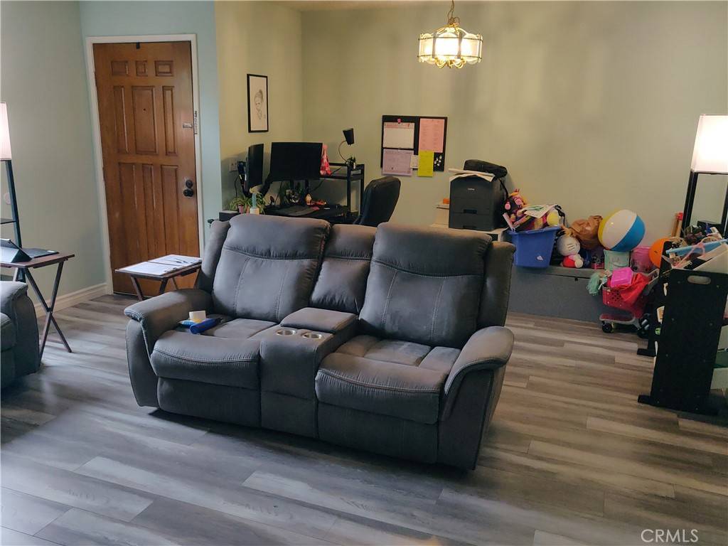 Downey, CA 90240,8901 Serapis AVE #26