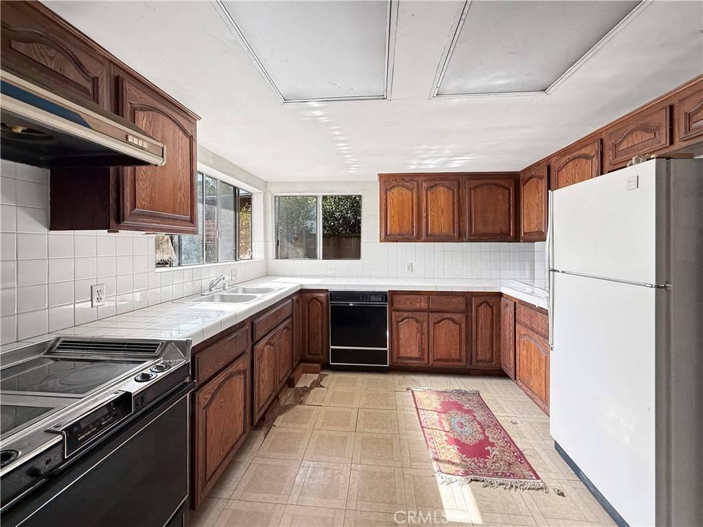 Temple City, CA 91780,5105 Golden West AVE