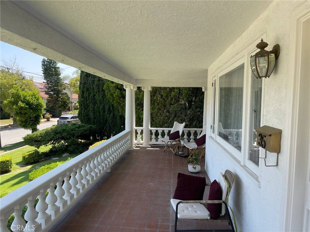 Pasadena, CA 91105,35 W State ST