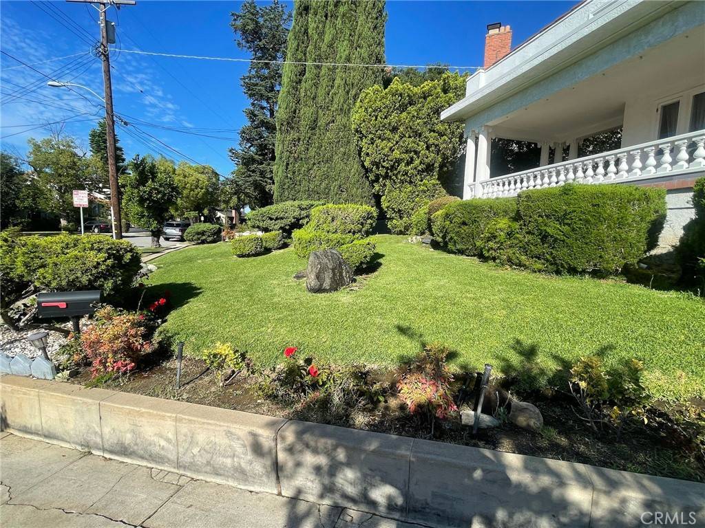 Pasadena, CA 91105,35 W State ST