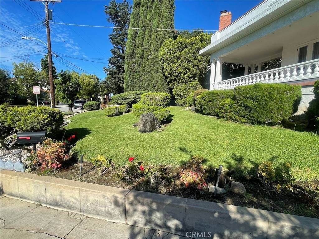Pasadena, CA 91105,35 W State ST