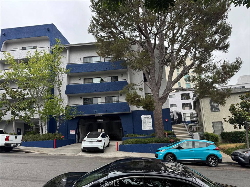 Los Angeles, CA 90024,10982 Roebling AVE #333