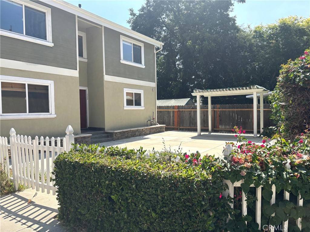 Pasadena, CA 91106,1688 Locust ST