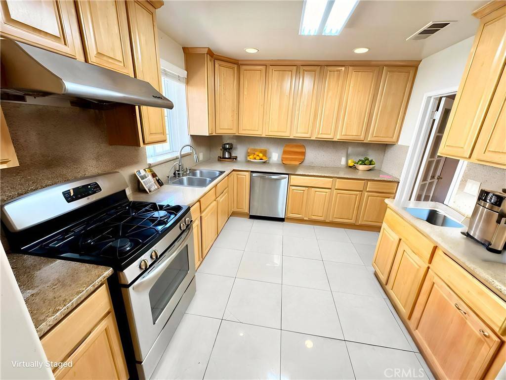 Temple City, CA 91780,9108 Hermosa DR