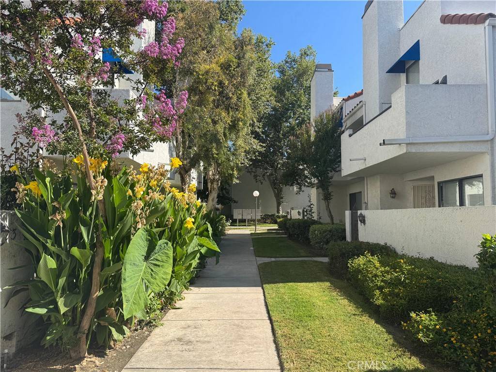 Baldwin Park, CA 91706,372 Park Shadow CT #44