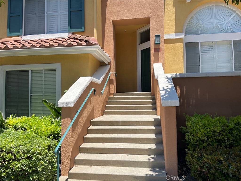Irvine, CA 92606,107 Marinella Aisle